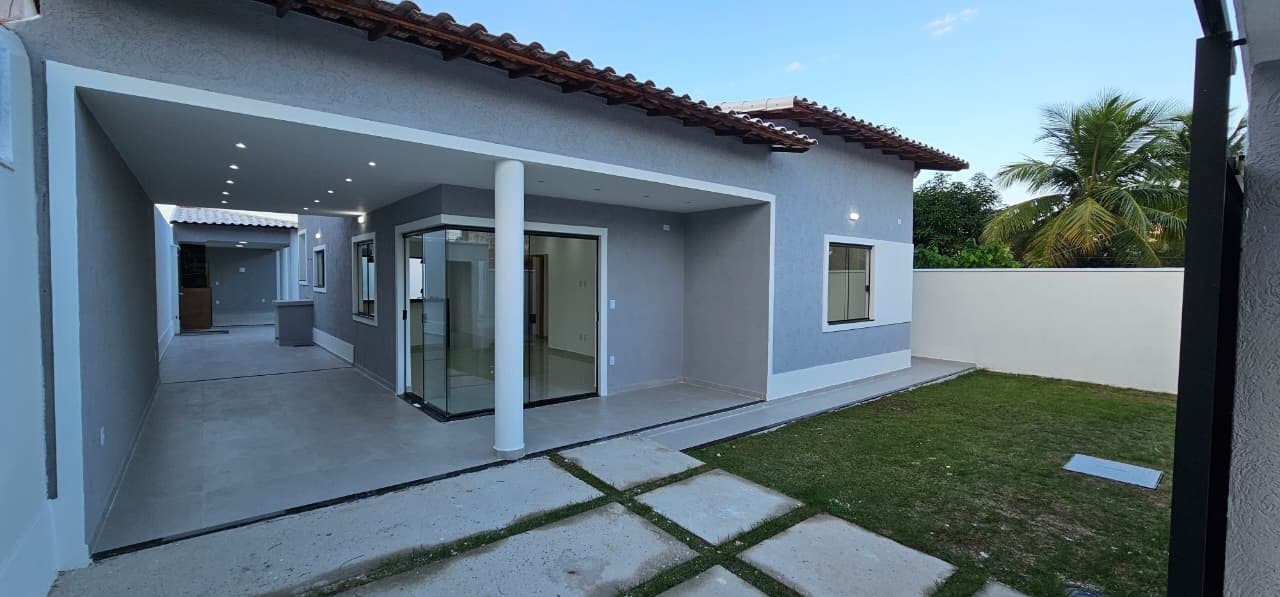 Casa em Condom�nio