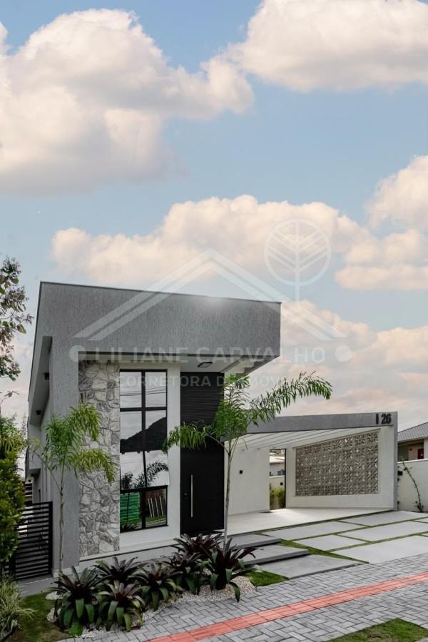 Casa em Condom�nio