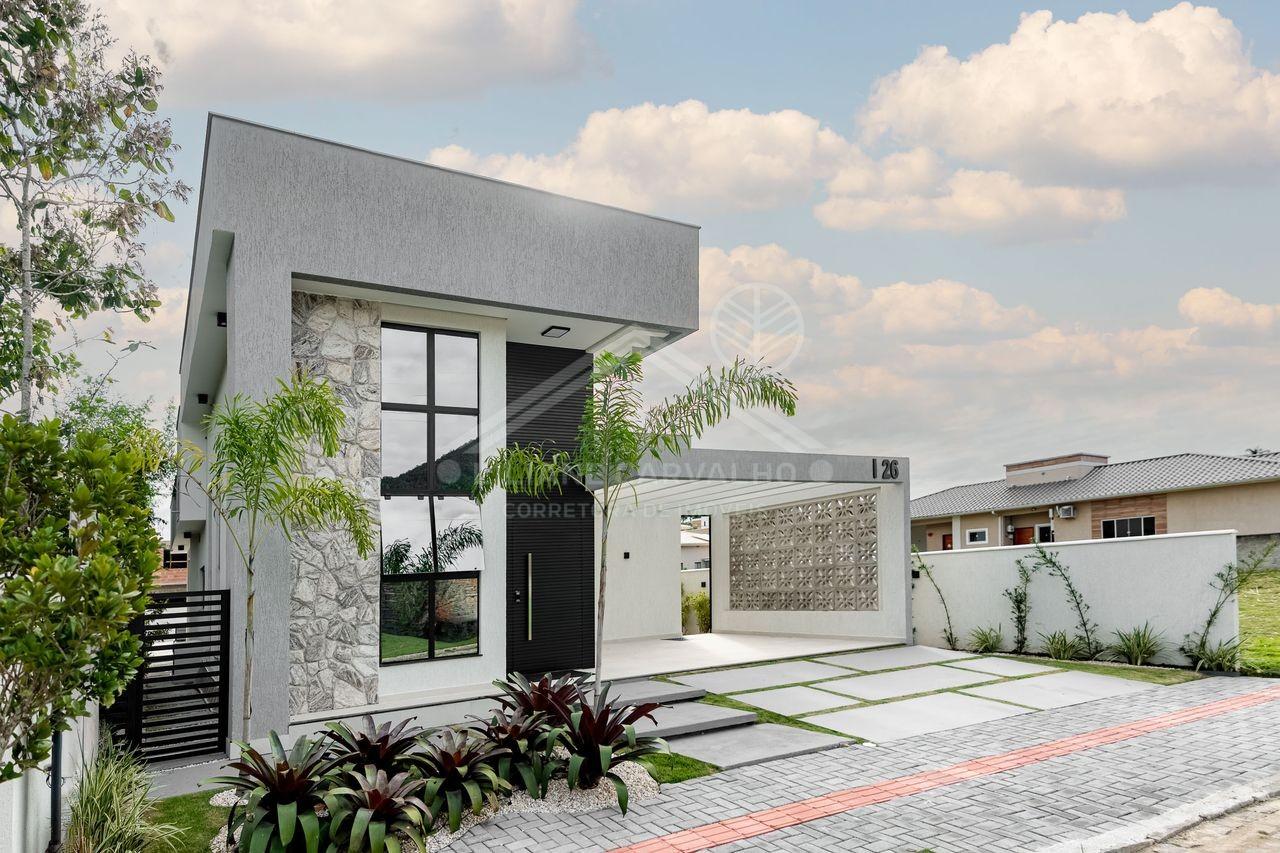 Casa em Condom�nio