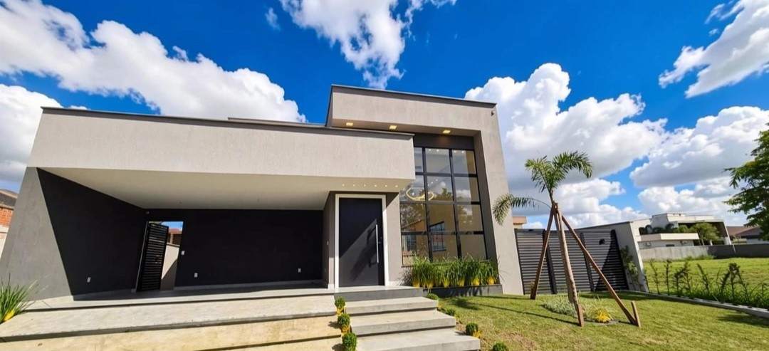 Casa em Condom�nio