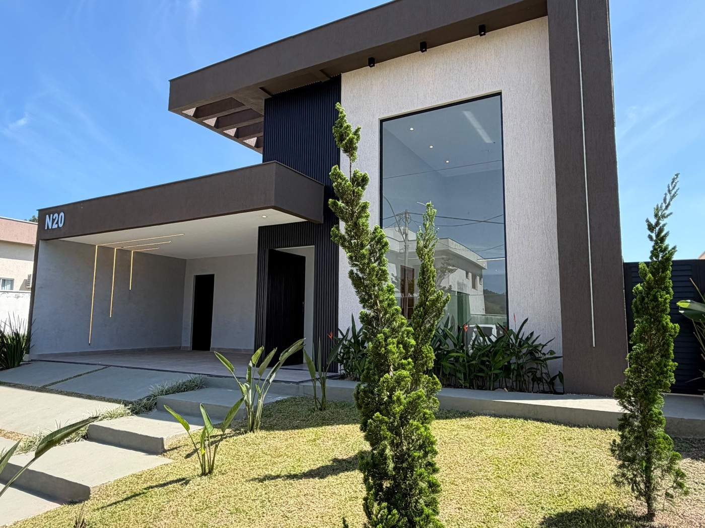 Casa em Condom�nio