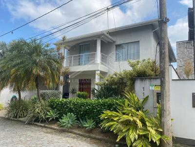 Casa Usada para Venda, em Maric�, bairro BOSQUE DE ITAPEBA, 3 dormit�rios, 2 banheiros, 1 su�te, 2 vagas